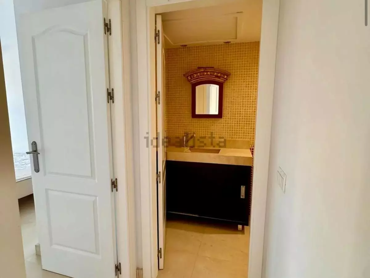 2-bedroom Apartment In Benalmádena, Spain (80 M²)