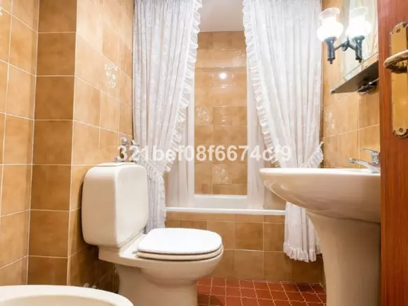 4-bedroom Apartment In Málaga, Spain (120 M²)