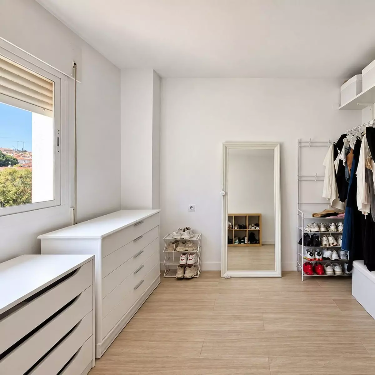 ShowFeedImage-0a69af 5-bedroom Apartment In Estepona, Spain (116 M²)