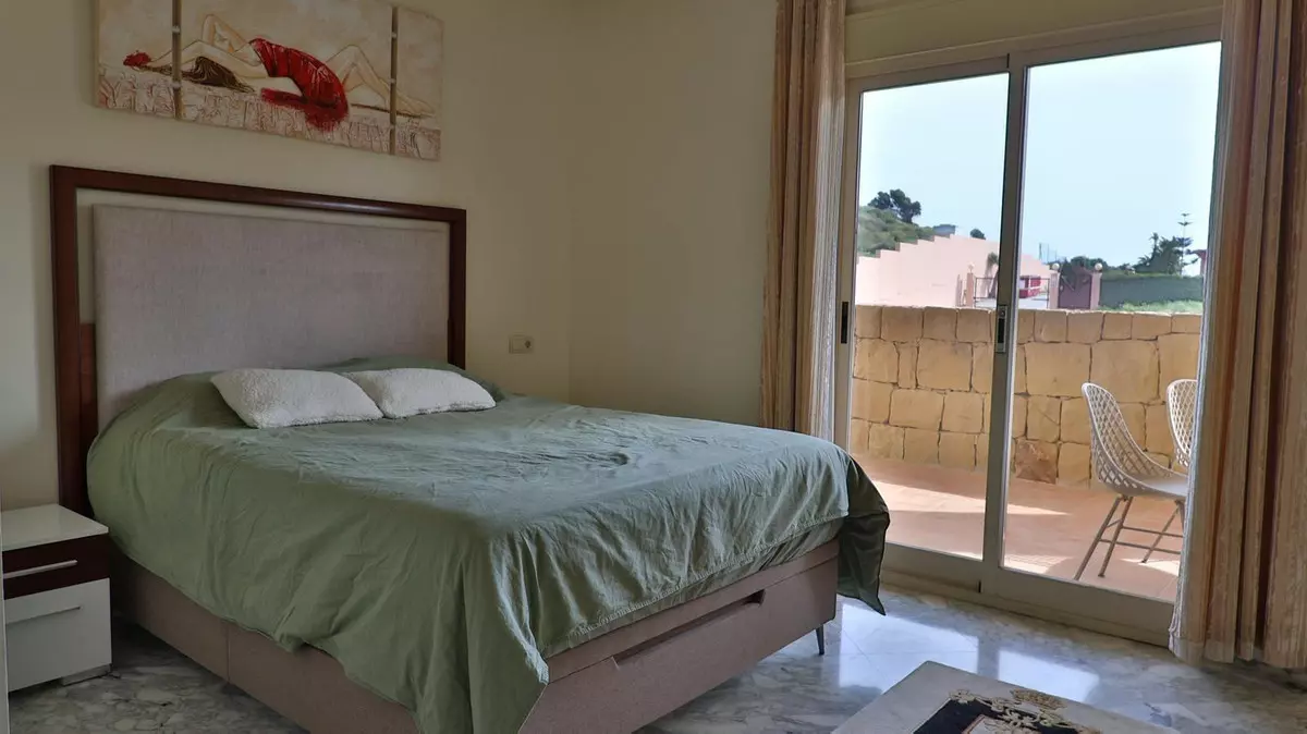 2-bedroom Apartment In Mijas, Spain (142 M²)