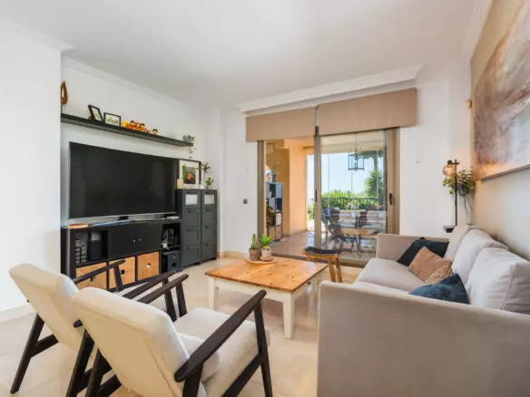 3-bedroom Apartment In Estepona, Spain (128 M²)