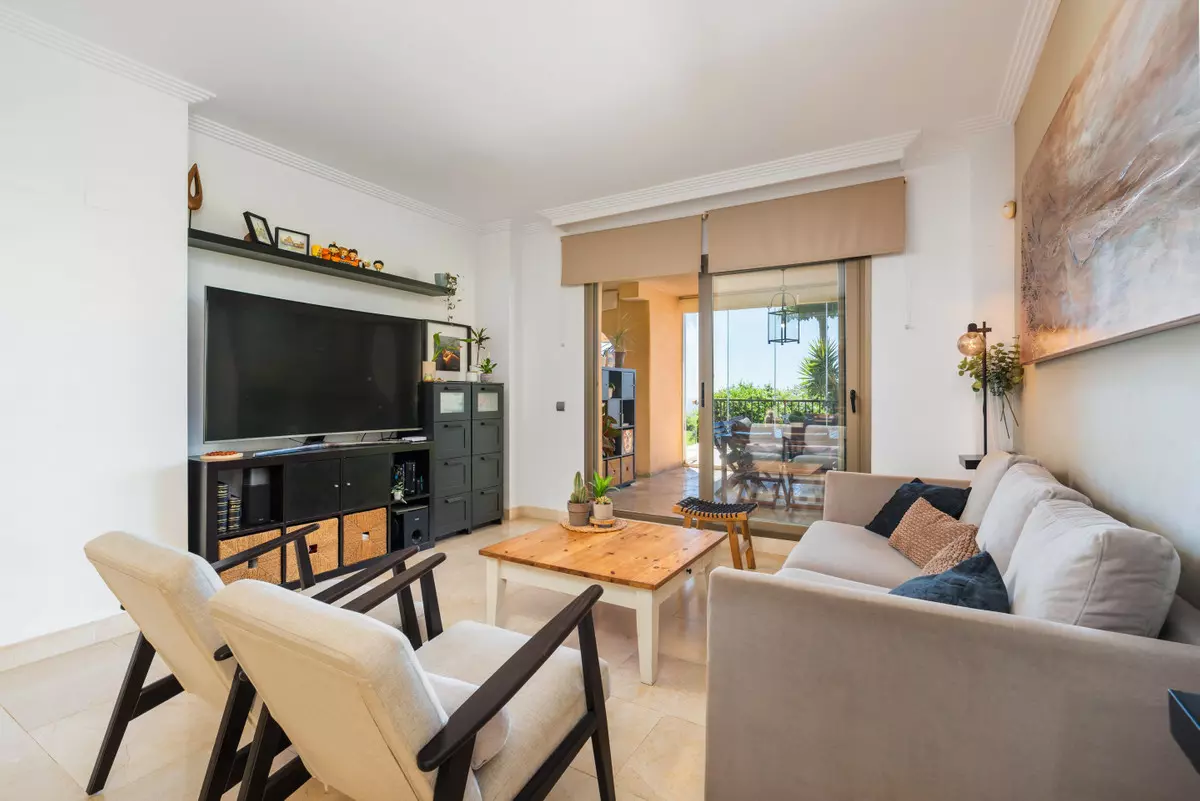 3-bedroom Apartment In Estepona, Spain (128 M²)
