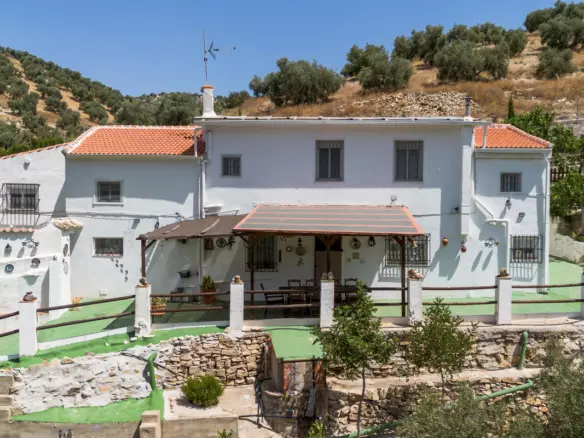 5-bedroom Country House In Cuevas De San Marcos, Spain (300 M²)