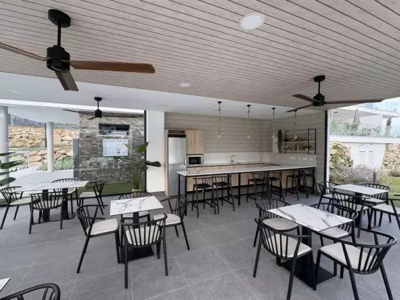 3-bedroom Apartment In Mijas, Spain (152 M²)