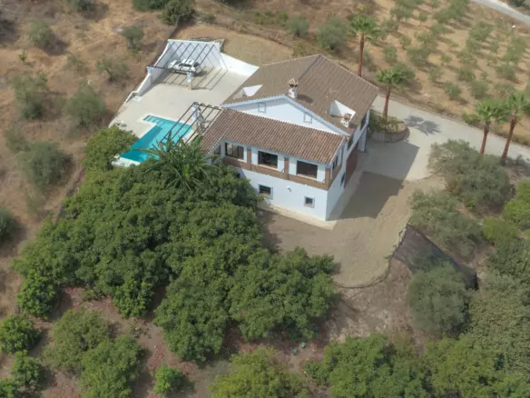 5-bedroom Villa In Coín, Spain (450 M²)