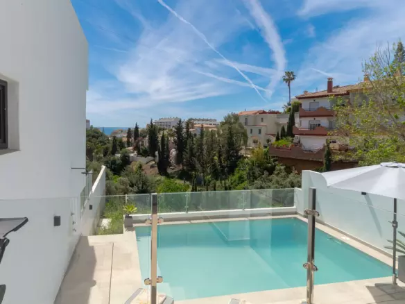 4-bedroom Town House In Fuengirola, Spain (183 M²)