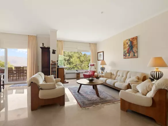 2-bedroom Apartment In Marbella, Spain (125 M²)