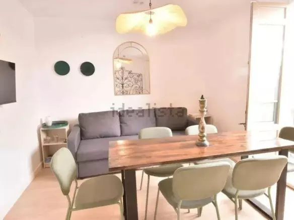 3-bedroom Apartment In Málaga, Spain (80 M²)