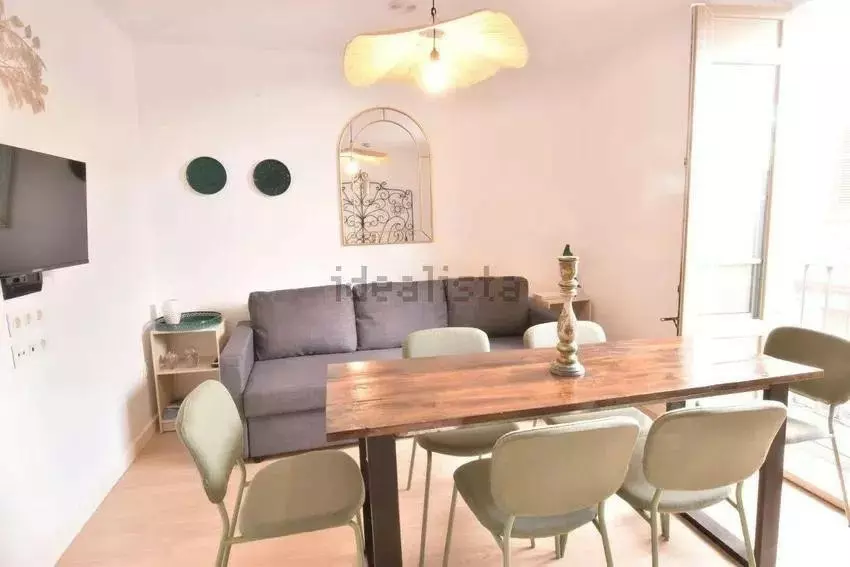 3-bedroom Apartment In Málaga, Spain (80 M²)