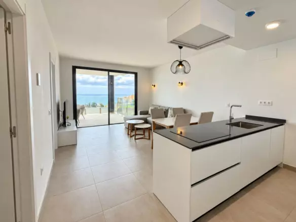 2-bedroom Apartment In Fuengirola, Spain (97 M²)