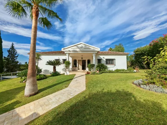 3-bedroom Villa In Mijas, Spain (344 M²)