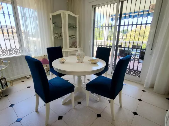 5-bedroom Villa In Marbella, Spain (324 M²)