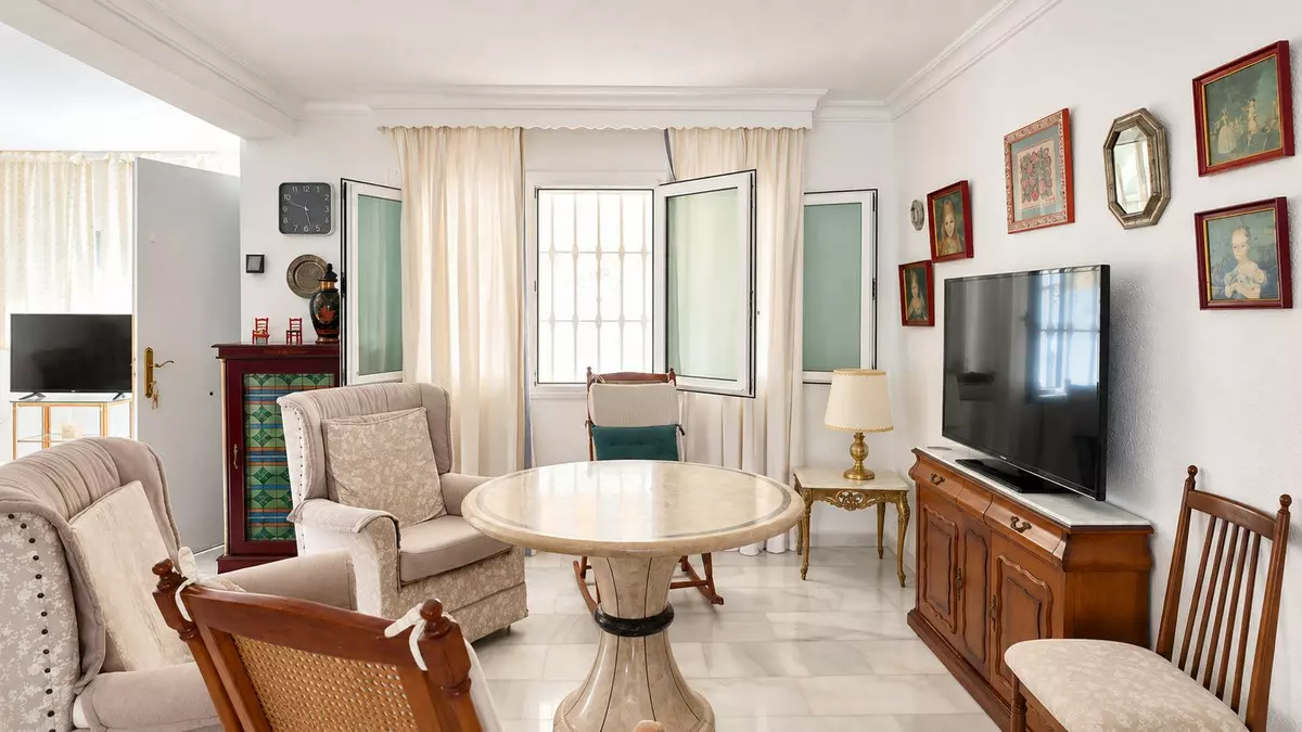 4-bedroom Villa In Benalmádena, Spain (343 M²)