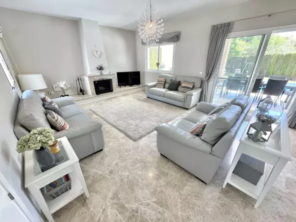 4-bedroom Villa In Mijas, Spain (344 M²)