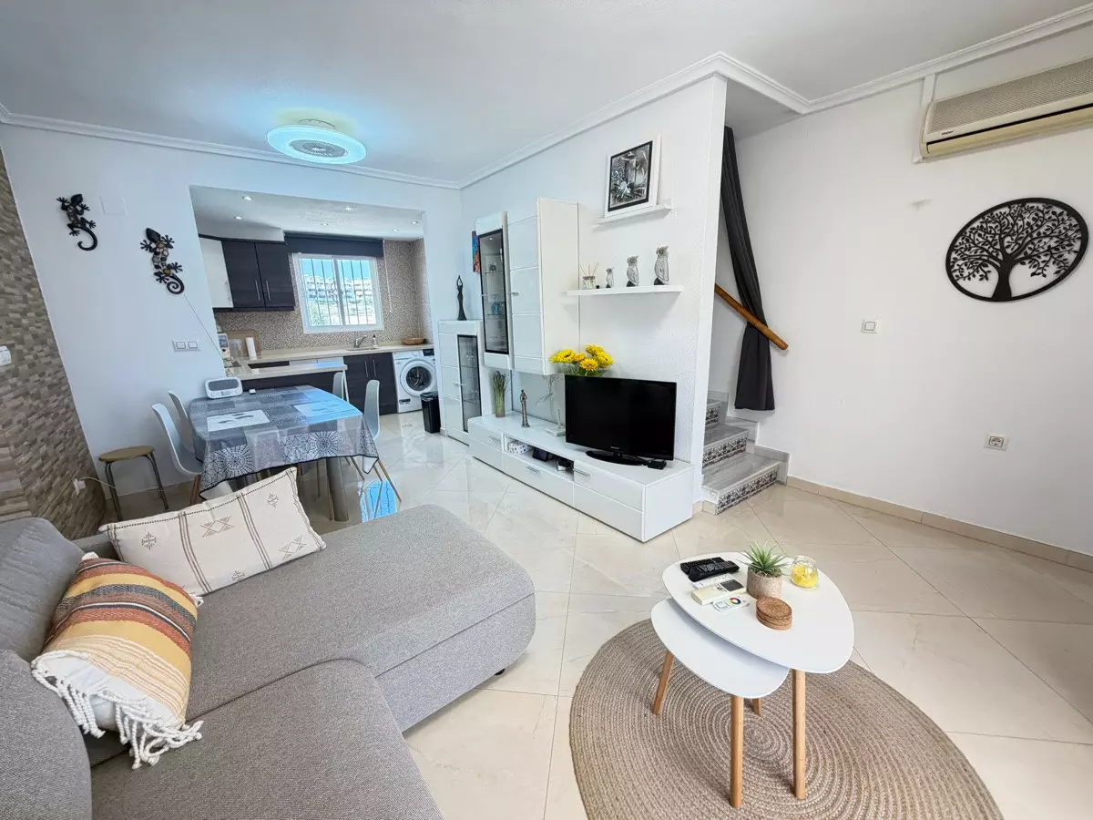 3-bedroom Apartment In Orihuela, Spain (63 M²)