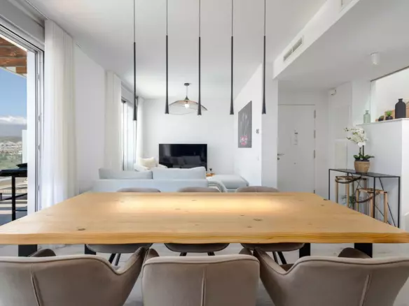 3-bedroom Apartment In Estepona, Spain (107 M²)