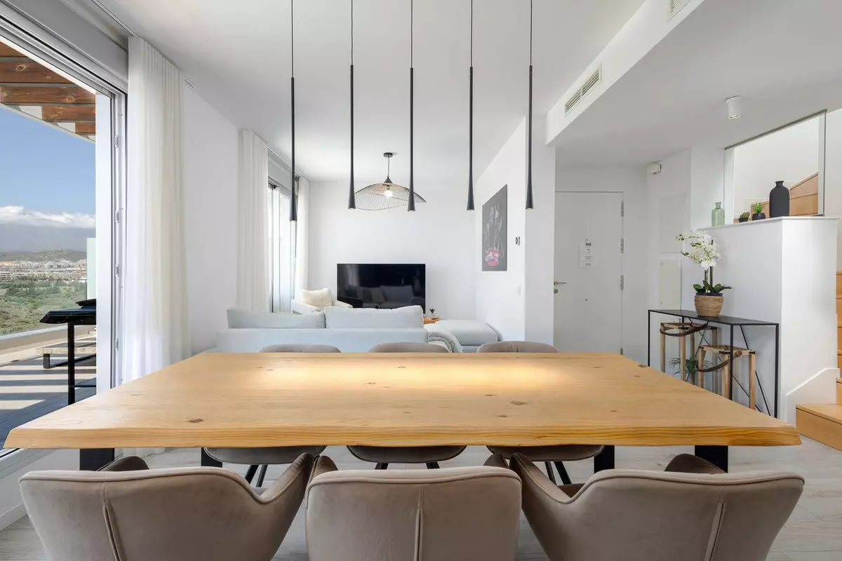 3-bedroom Apartment In Estepona, Spain (107 M²)