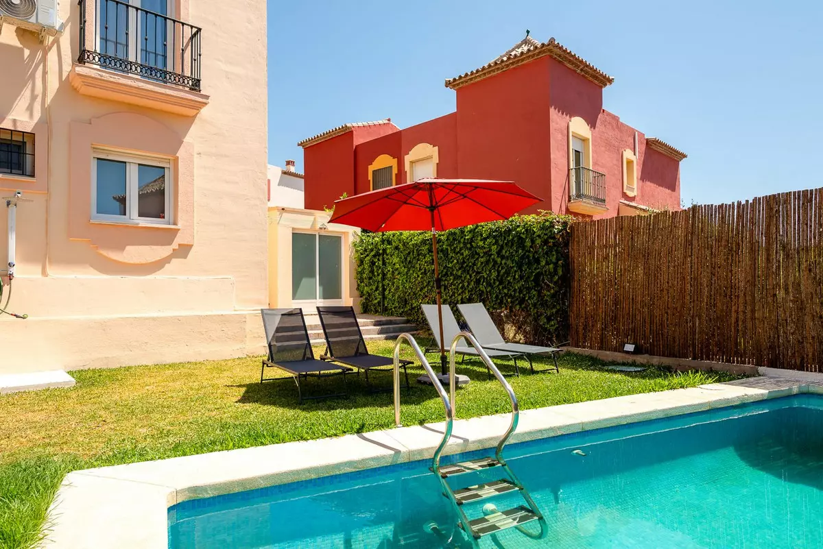 4-bedroom Villa In Marbella, Spain (200 M²)