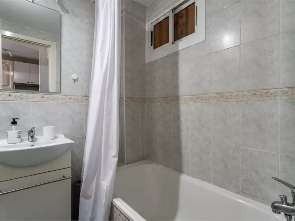 1-bedroom Apartment In Benalmádena, Spain (31 M²)