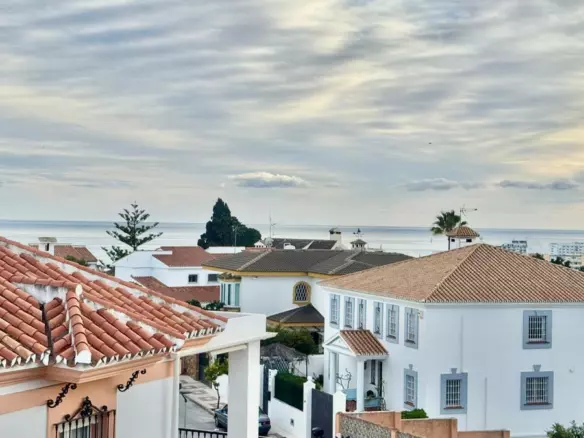 3-bedroom Town House In Torremolinos, Spain (153 M²)