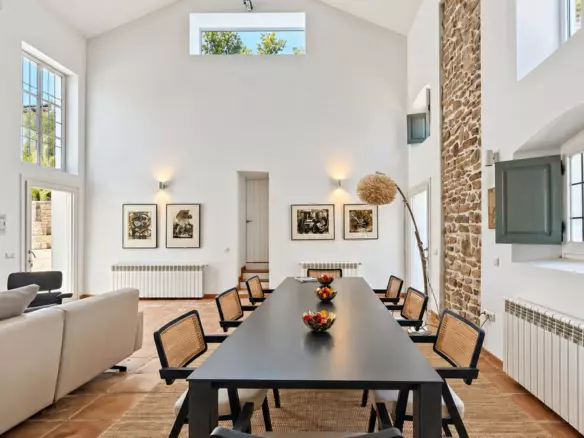 5-bedroom Country House In Villanueva Del Rosario, Spain (360 M²)