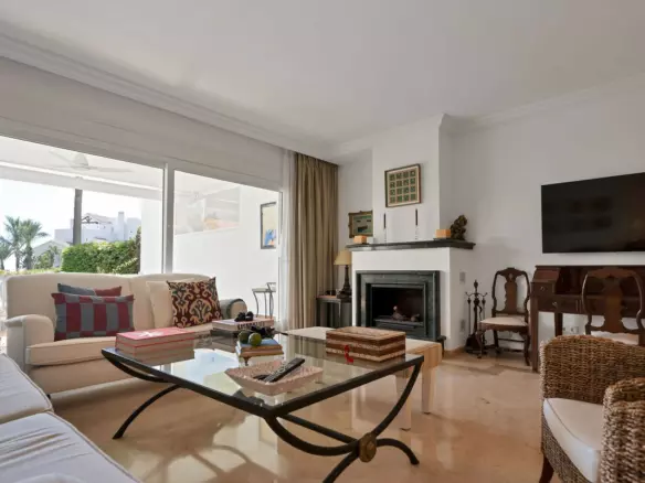 3-bedroom Apartment In Marbella, Spain (212 M²)