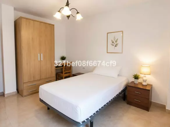 3-bedroom Apartment In Málaga, Spain (100 M²)