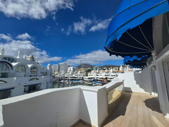 2-bedroom Apartment In Benalmádena, Spain (107 M²)