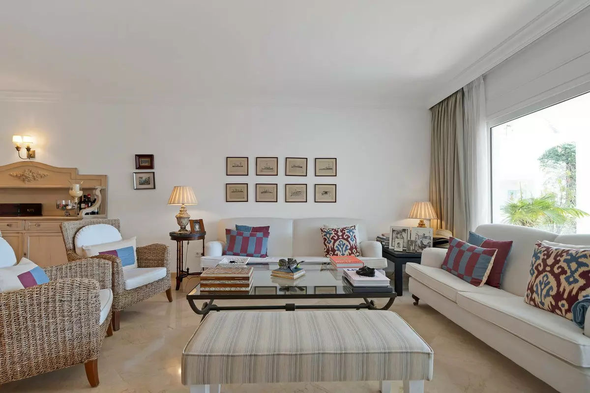 3-bedroom Apartment In Marbella, Spain (212 M²)