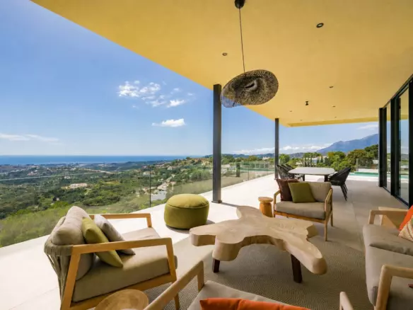 5-bedroom Villa In Benahavis, Spain (460 M²)