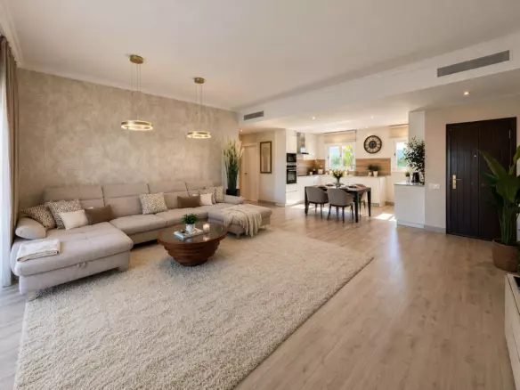 2-bedroom Apartment In Benahavis, Spain (106 M²)
