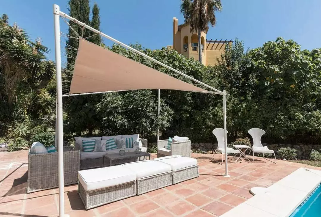 4-bedroom Villa In Marbella, Spain (270 M²)