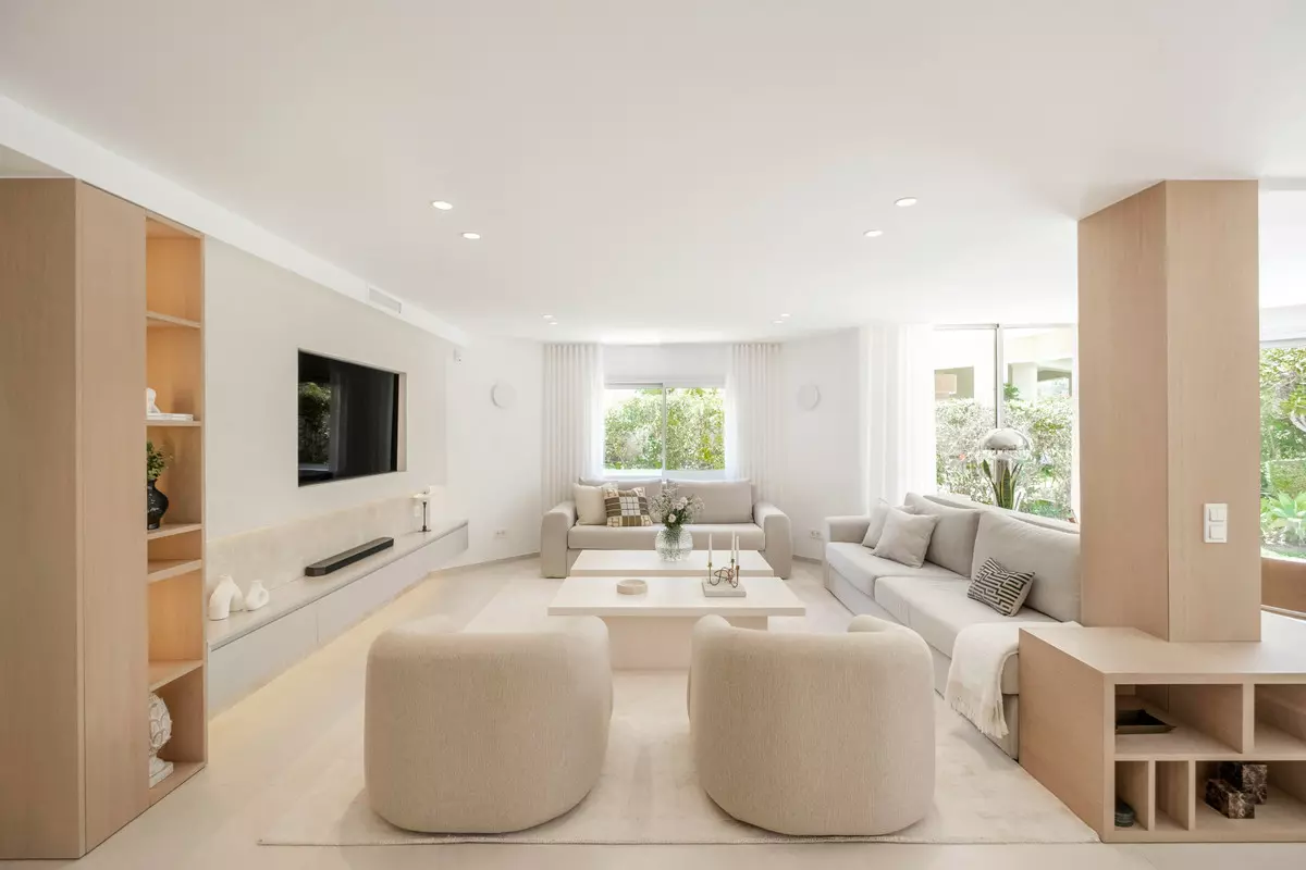 4-bedroom Town House In Benahavis, Spain (350 M²)