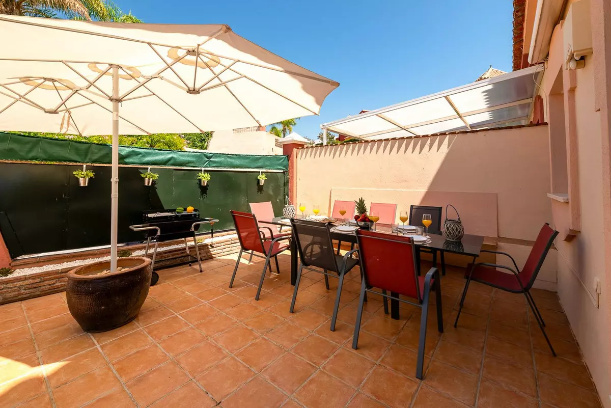4-bedroom Villa In Marbella, Spain (200 M²)