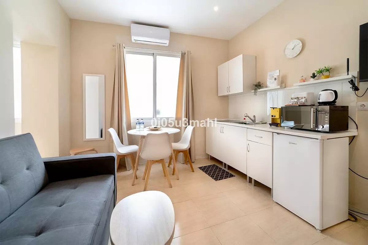 5-bedroom Town House In Málaga, Spain (105 M²)