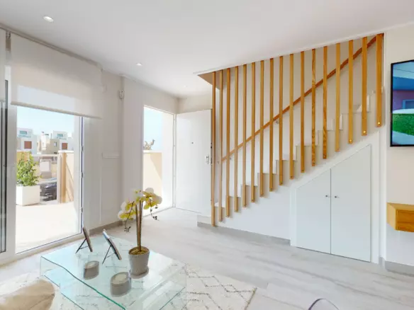 3-bedroom Town House In Pilar De La Horadada, Spain (81 M²)