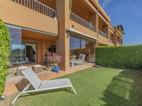 2-bedroom Apartment In Estepona, Spain (98 M²)