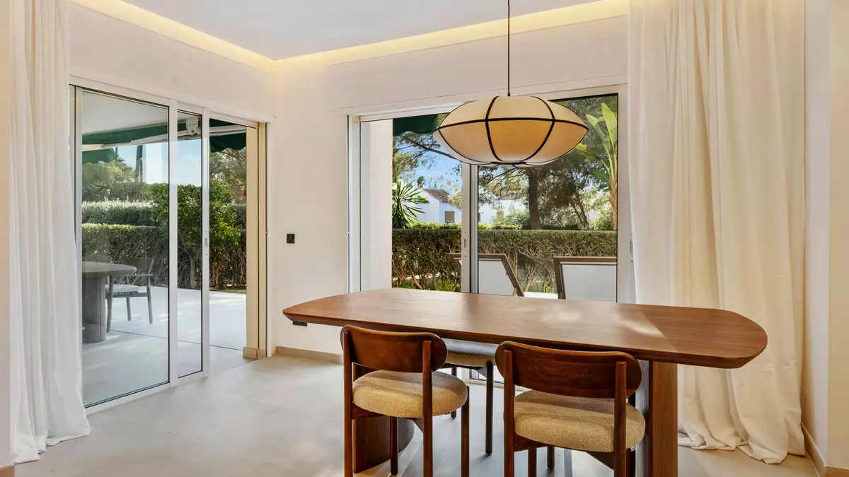 3-bedroom Apartment In Marbella, Spain (117 M²)