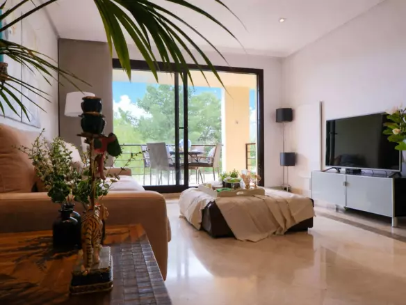 2-bedroom Apartment In Benahavis, Spain (94 M²)