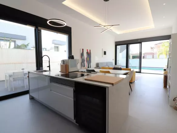 3-bedroom Villa In Formentera Del Segura, Spain (182 M²)