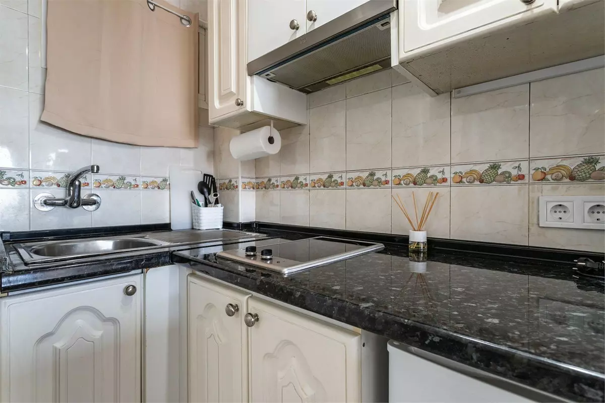 1-bedroom Apartment In Benalmádena, Spain (31 M²)