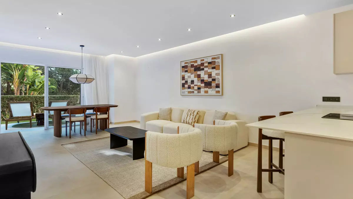 3-bedroom Apartment In Marbella, Spain (117 M²)