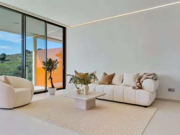 3-bedroom Apartment In Fuengirola, Spain (116 M²)