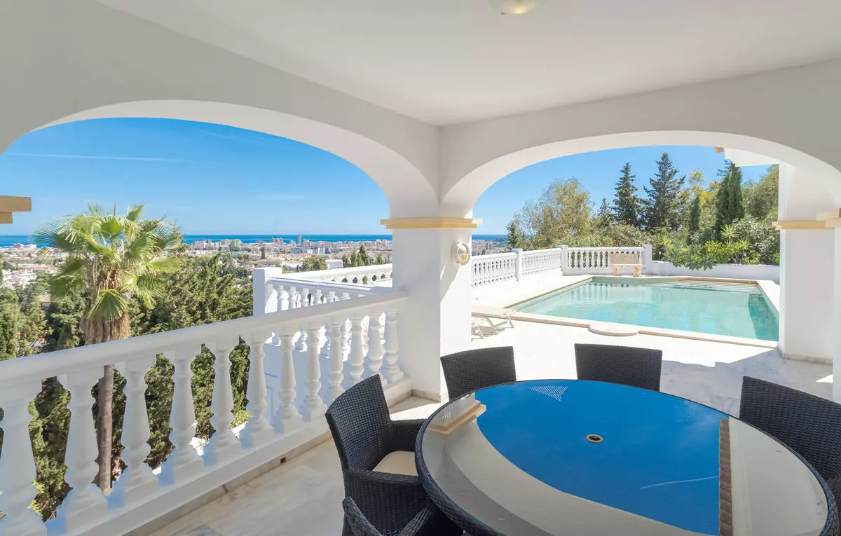 5-bedroom Villa In Mijas, Spain (322 M²)