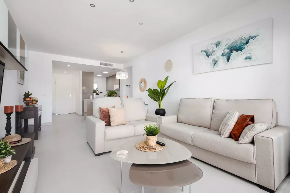 2-bedroom Apartment In Estepona, Spain (92 M²)