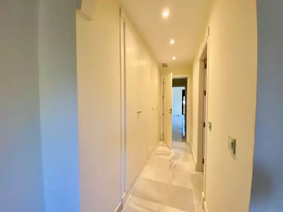 2-bedroom Apartment In Estepona, Spain (118 M²)