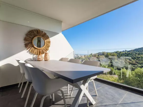 3-bedroom Apartment In Mijas, Spain (101 M²)