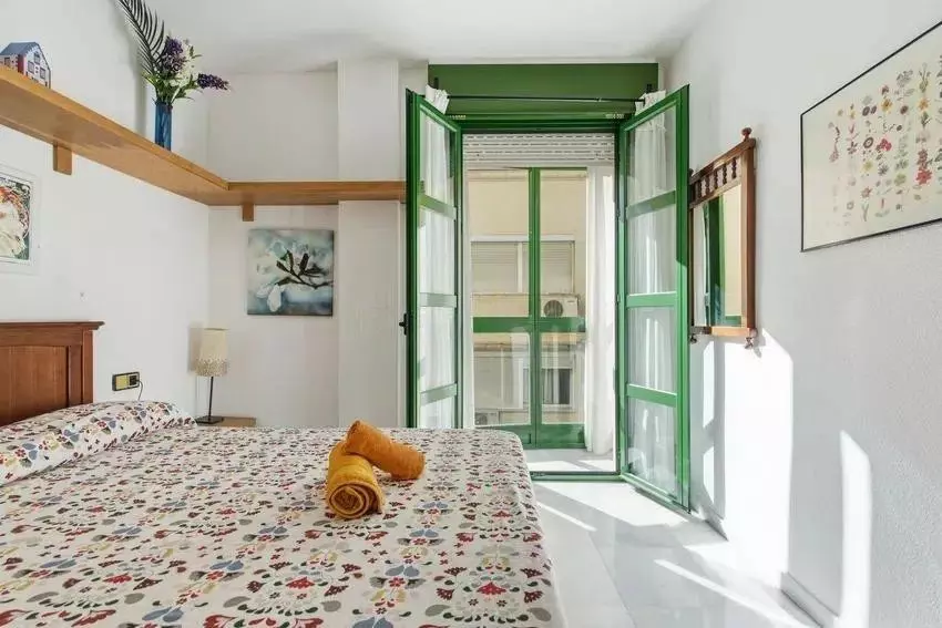 1-bedroom Apartment In Málaga, Spain (57 M²)