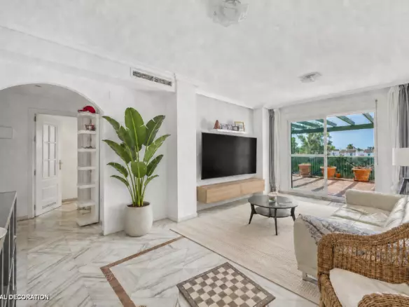 2-bedroom Apartment In Marbella, Spain (150 M²)