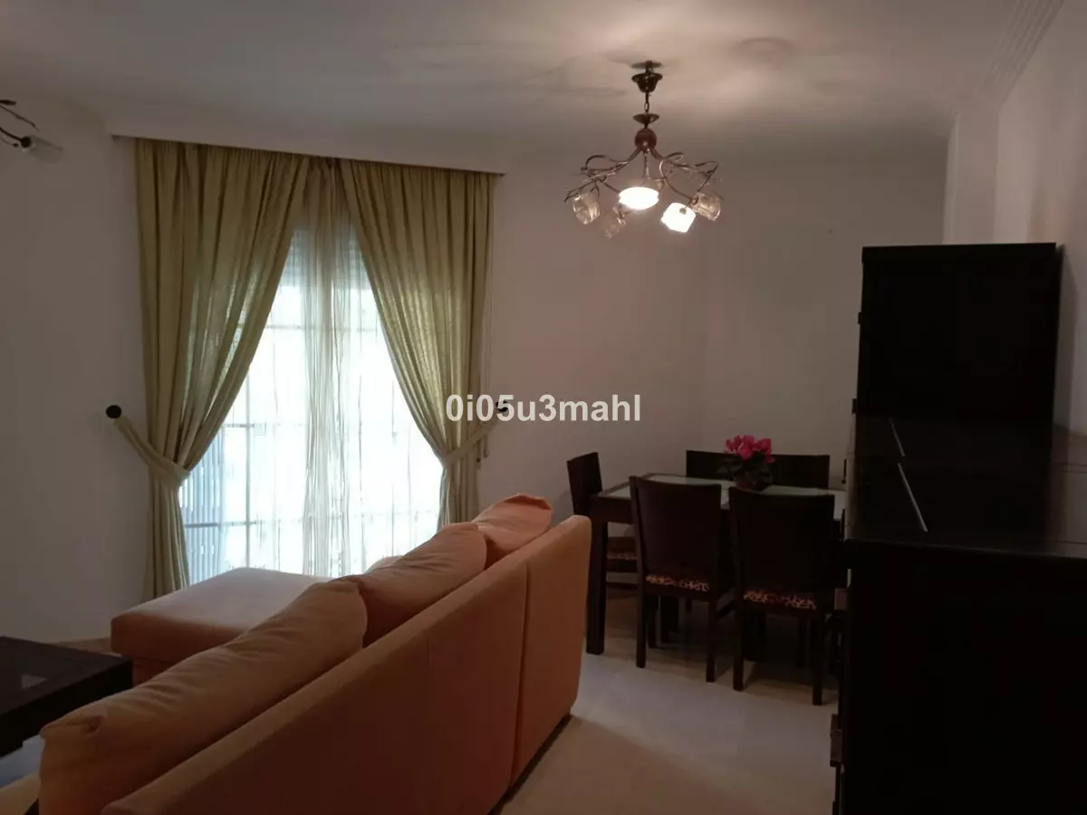 2-bedroom Apartment In Málaga, Spain (82 M²)